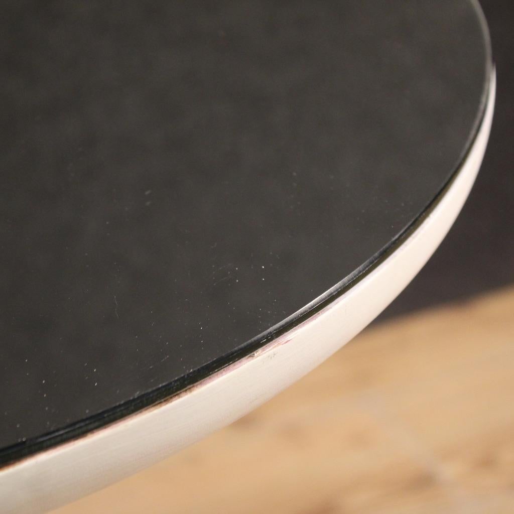 20th Century White Painted Wood Mirror Top Italian Side Table, 1970 For Sale 6