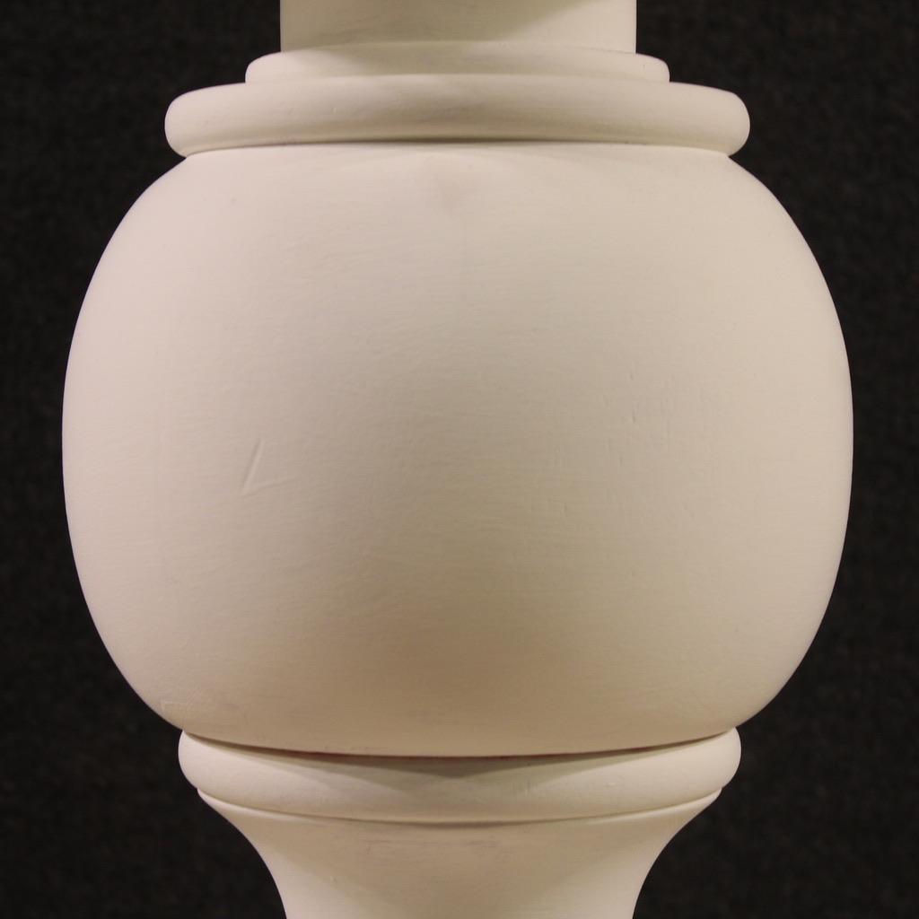 20th Century White Painted Wood Mirror Top Italian Side Table, 1970 For Sale 5