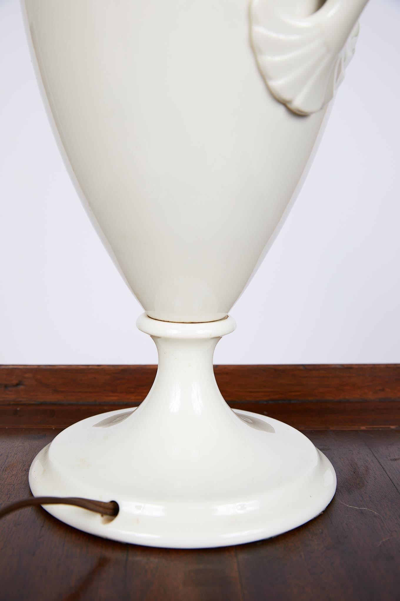 20th Century White Porcelain Urn Shaped Lamp with Dove Handles For Sale 9