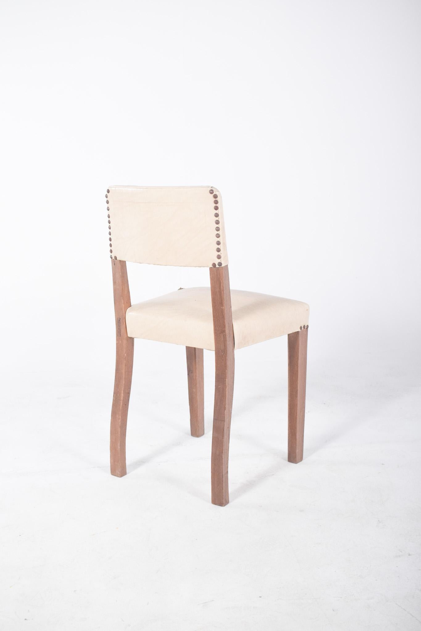 20th Century White Upholstered Chair For Sale 1