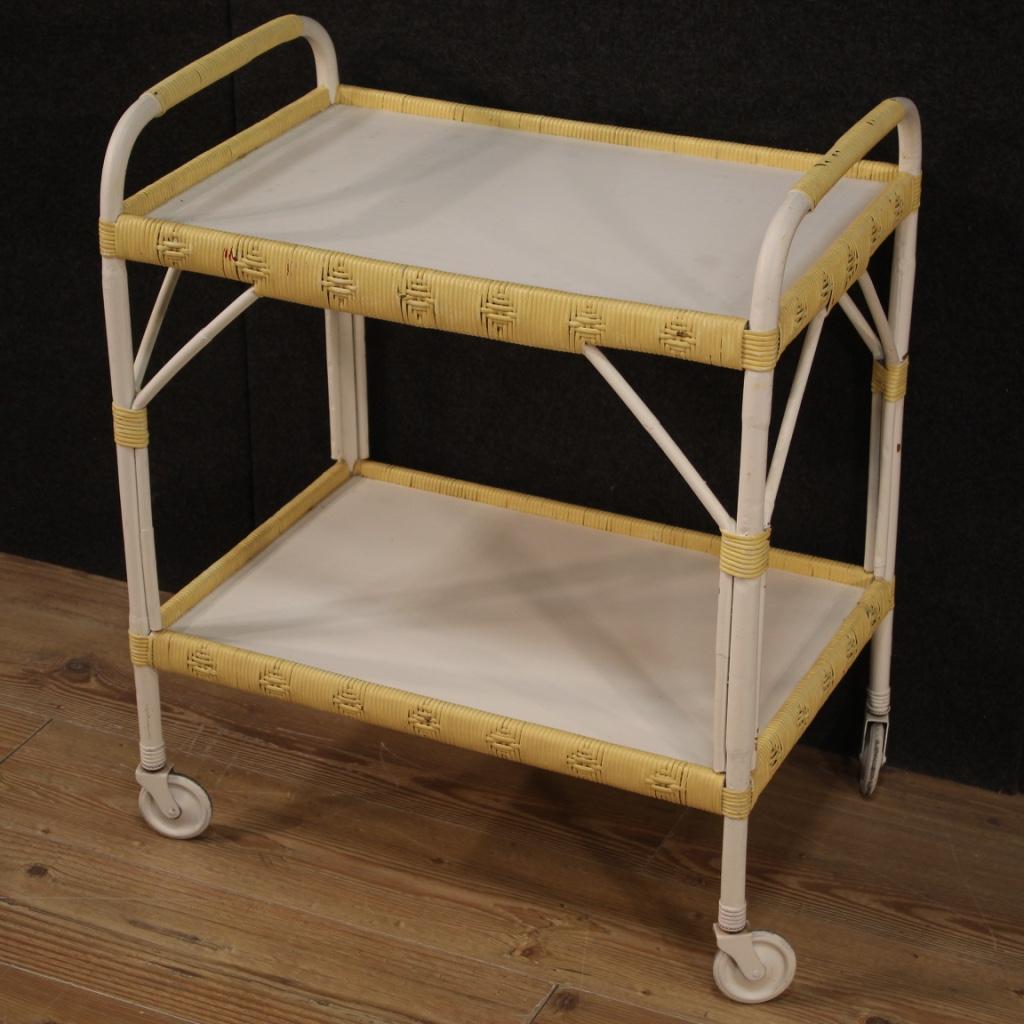 20th Century Wicker and Wood Italian Modern Service Cart, 1980 In Good Condition For Sale In Vicoforte, Piedmont