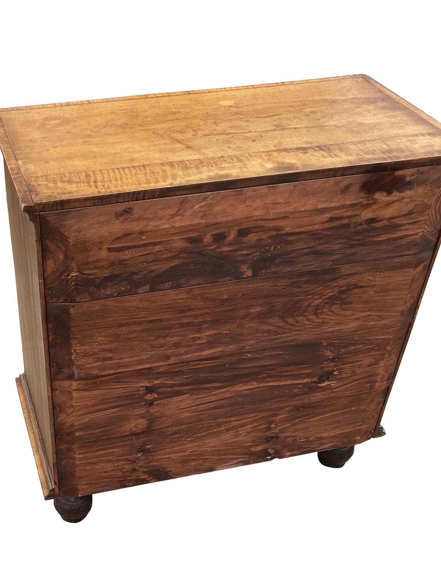 20th Century William & Mary-Style Maple Chest of Drawers 5