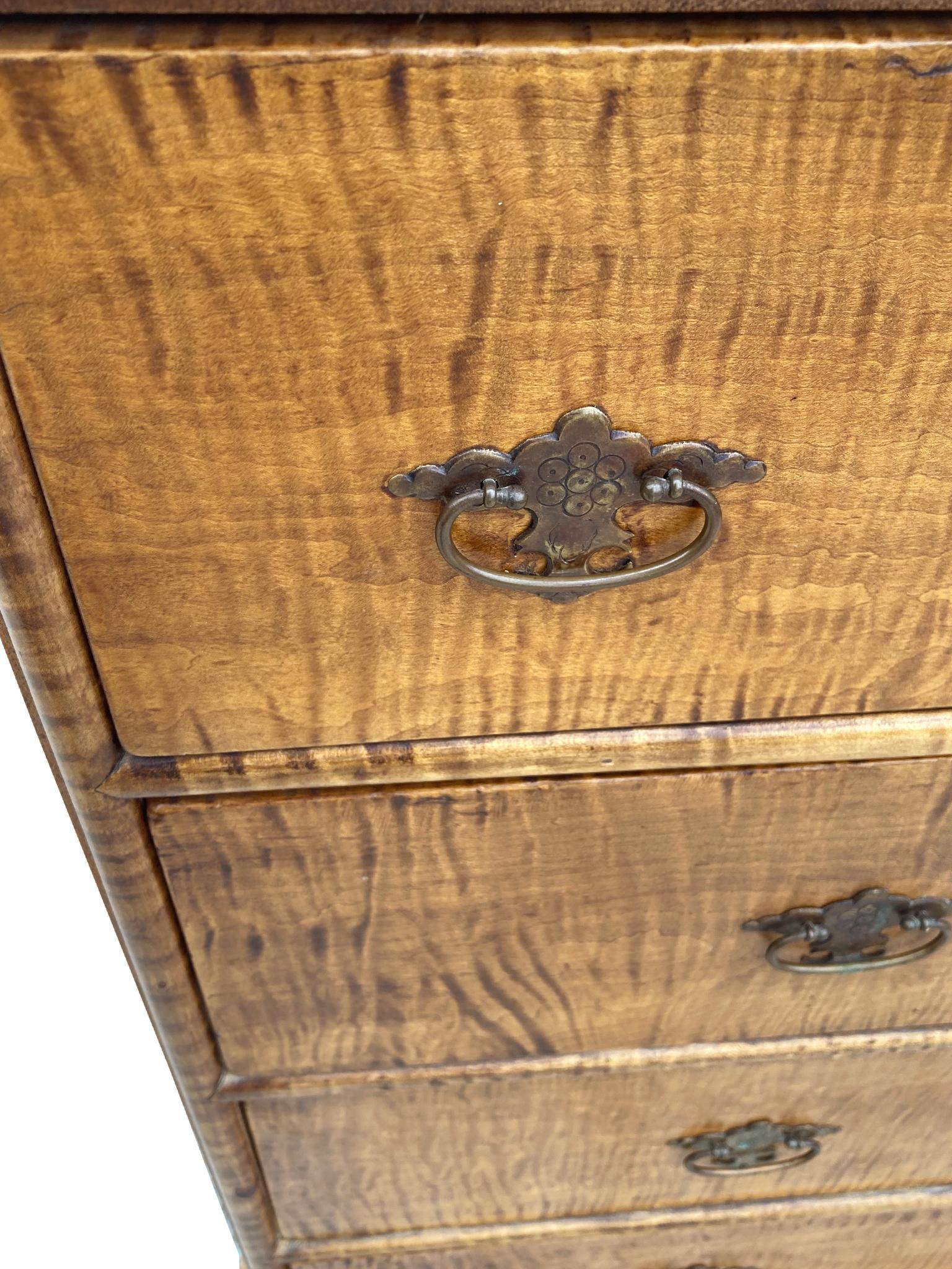 20th Century William & Mary-Style Maple Chest of Drawers 2