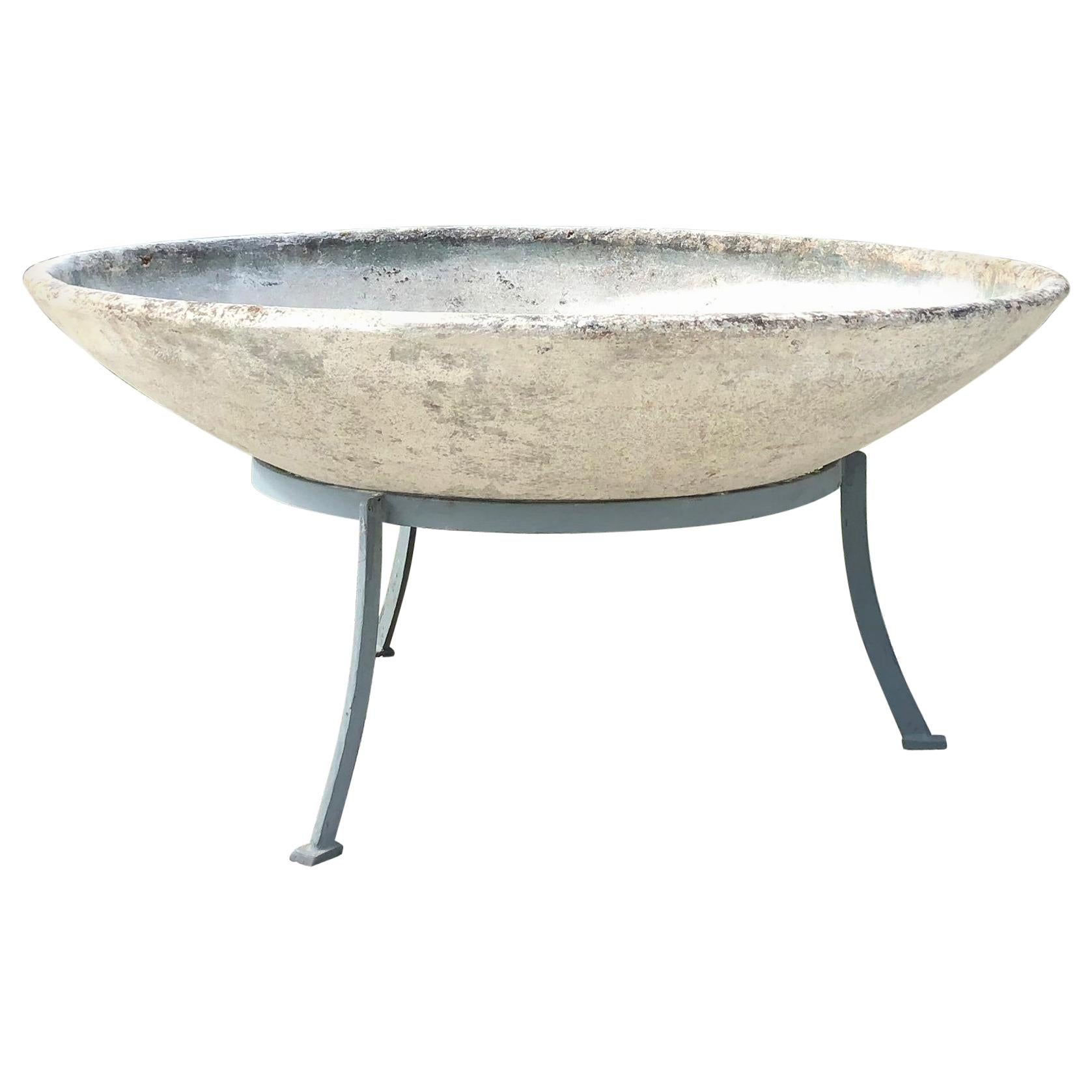 20th Century Willy Guhl Very Large Saucer Planter For Sale at 1stDibs