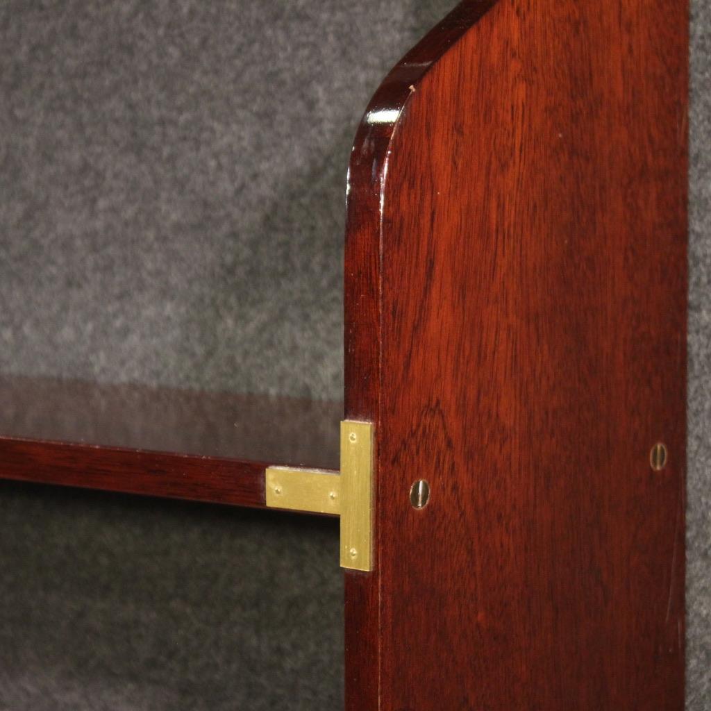 20th Century Wood and Brass English Modern Bookcase Etagere, 1970 For Sale 2