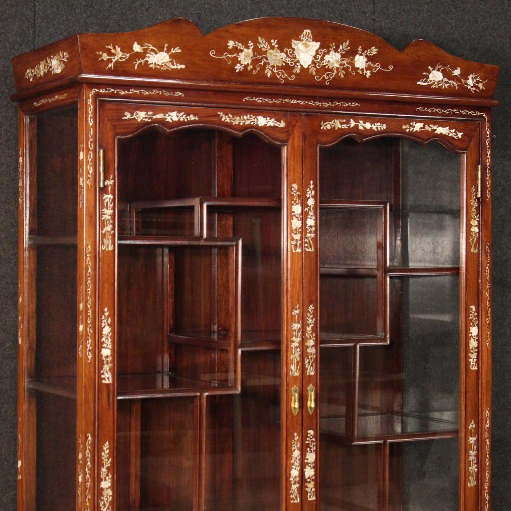 Chinese 20th Century Wood and Faux Mother of Pearl Oriental Display Cabinet, 1960 For Sale