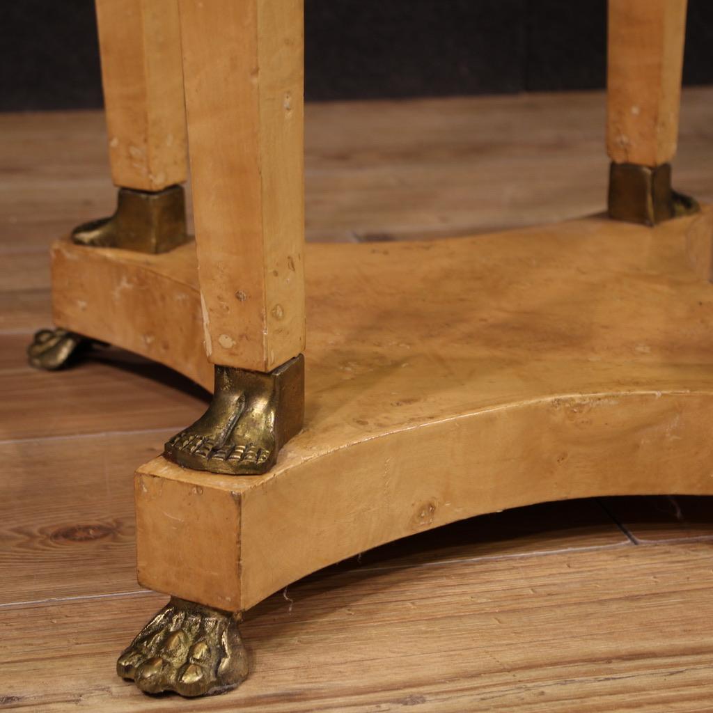 table d'appoint en bois et marbre du 20e siècle, style Retour d'Égypte, années 1960 en vente 1