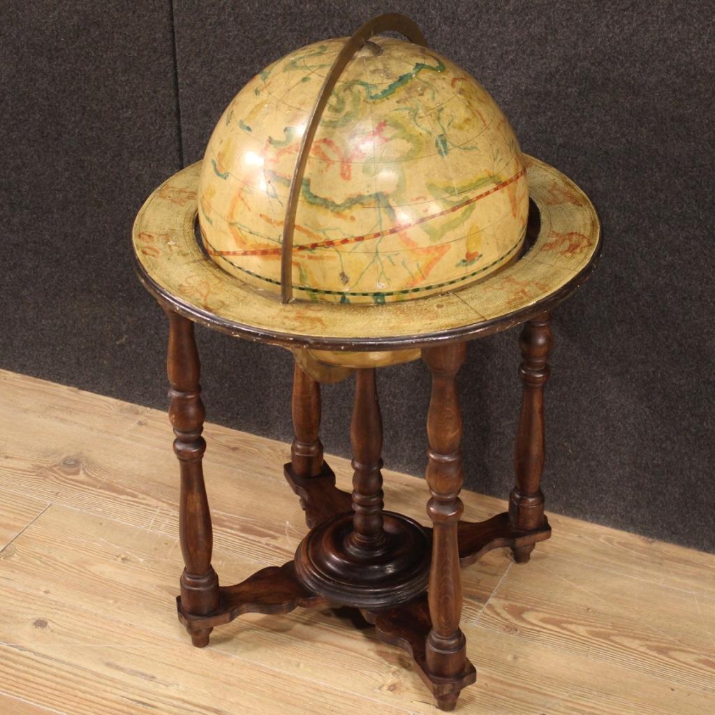 20th Century Wood and Metal Italian Decorative Globe, 1960 In Good Condition In Vicoforte, Piedmont