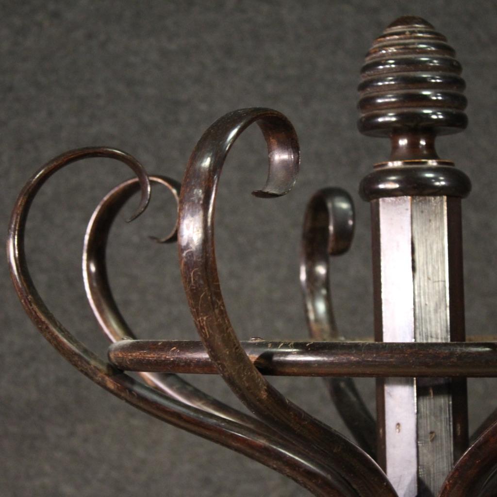 20th Century Wood Austrian Thonet Style Coat Rack, 1920 in vendita 1