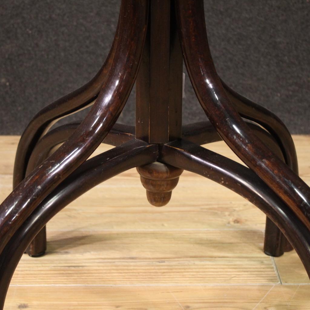20th Century Wood Austrian Thonet Style Coat Rack, 1920 in vendita 3