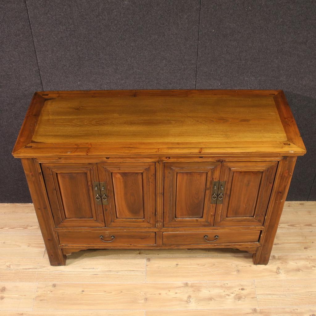 Legno 20th Century Wood Chinese Oriental Sideboard, 1960 in vendita