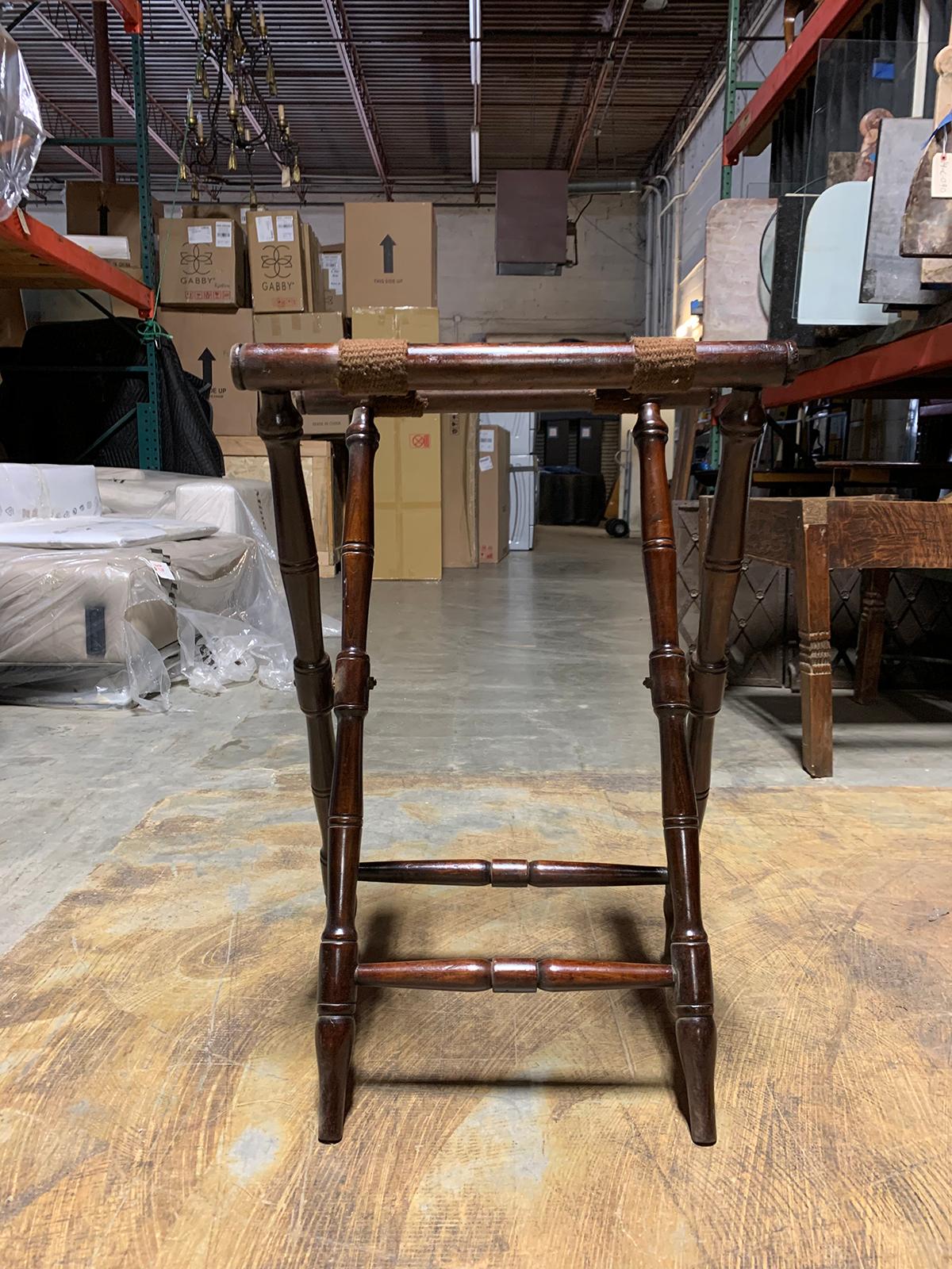 20th Century Wood Folding Luggage Rack In Good Condition In Atlanta, GA