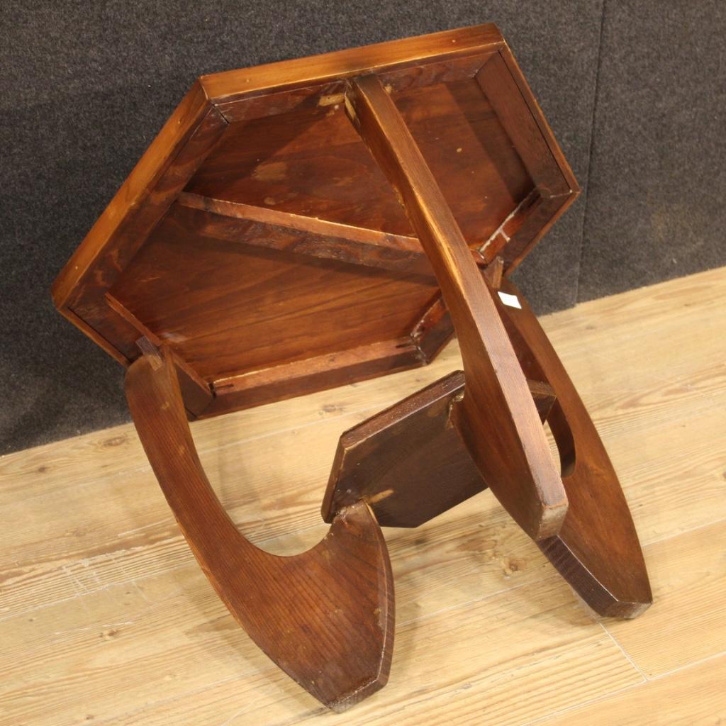 französischer Couchtisch aus Holz des 20. Jahrhunderts, 1960 (Mid-20th Century) im Angebot