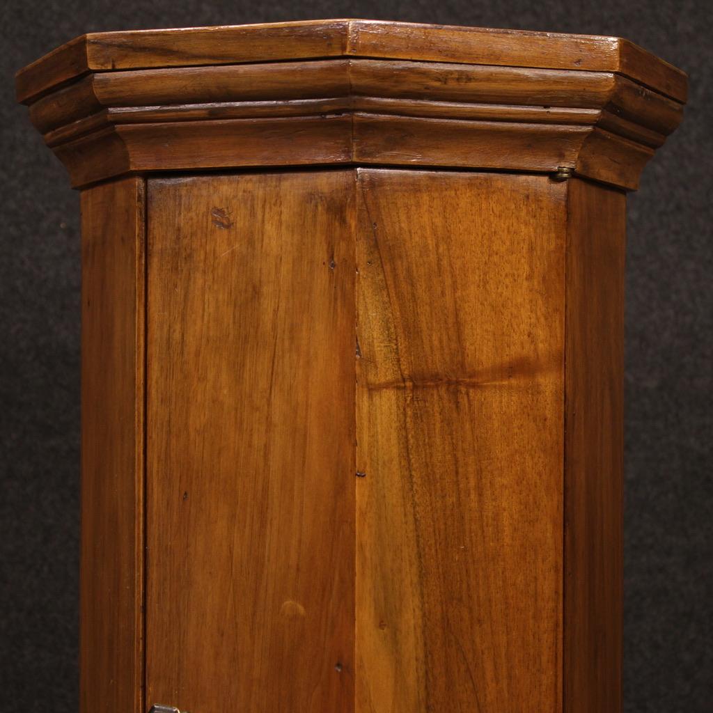 20e siècle Colonne italienne en bois, 1970 Bon état - En vente à Vicoforte, Piedmont