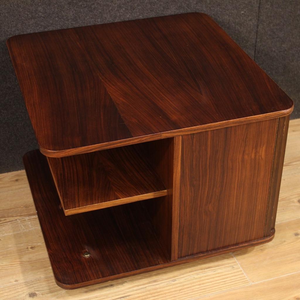  20th Century Wood Italian Design Coffee Table on Swivel Castors, 1970s For Sale 8