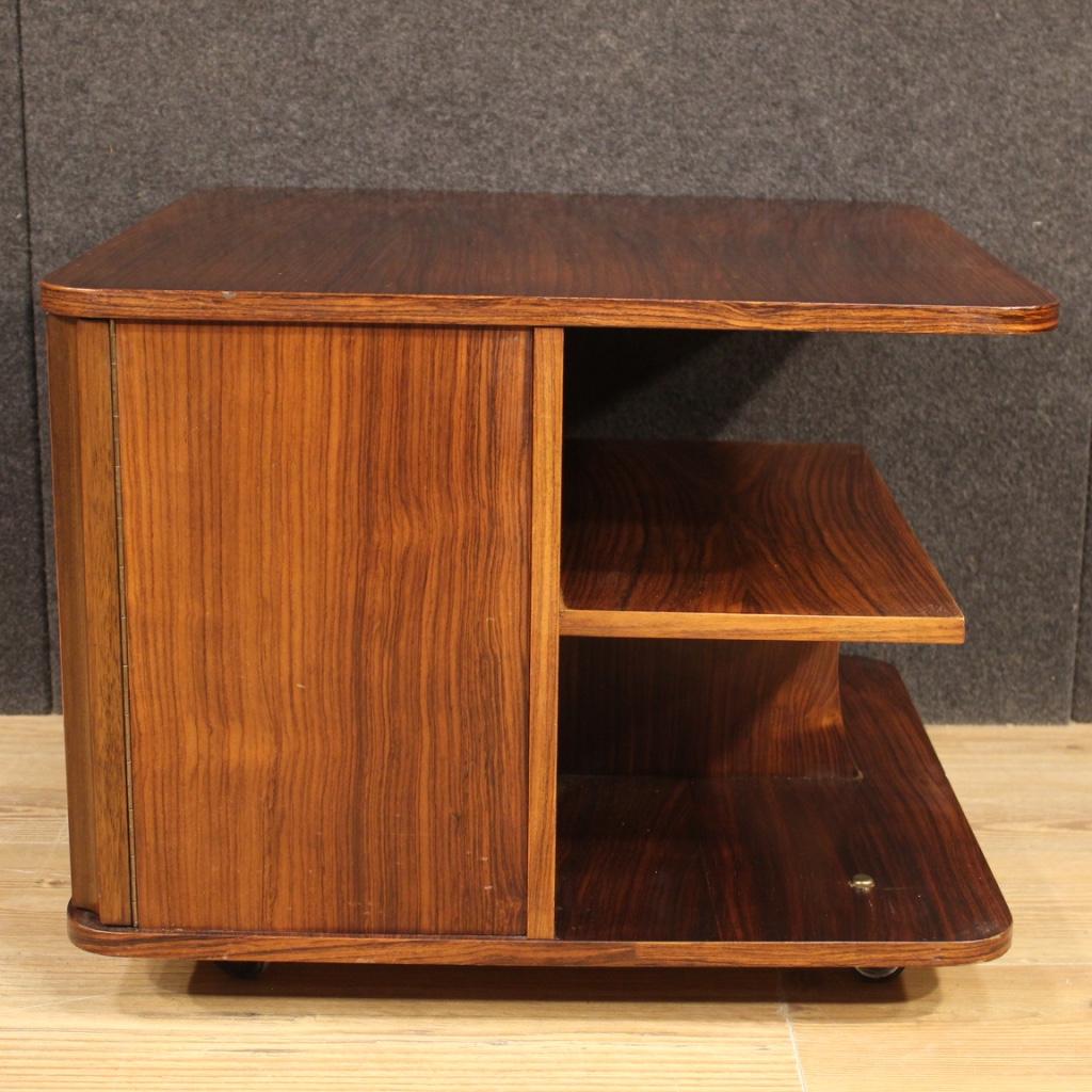  20th Century Wood Italian Design Coffee Table on Swivel Castors, 1970s For Sale 3