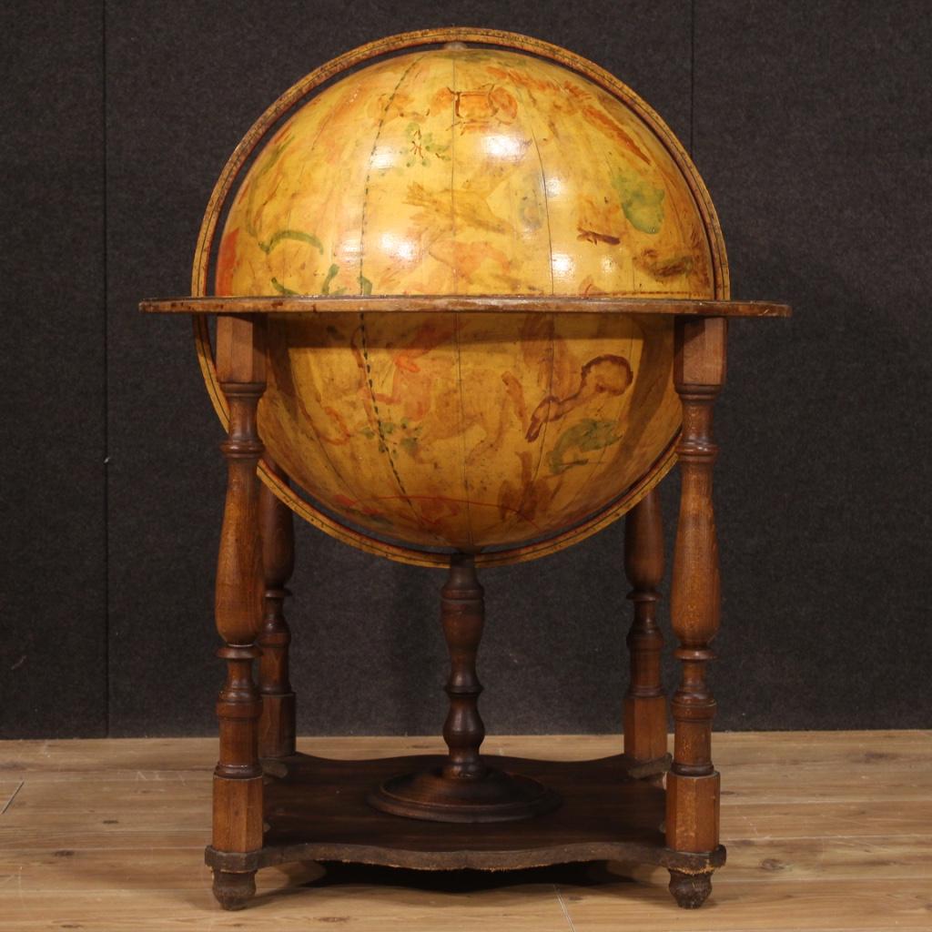 Large decorative globe from the second half of the 20th century. Wooden furniture with globe covered in antique style paper. Object for antique dealers and interior decorators, ideal to be placed in a very pleasant living room or studio. Rotating