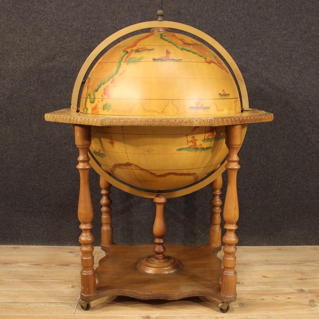 20th Century Wood Italian Globe Bar Cabinet, 1960 6