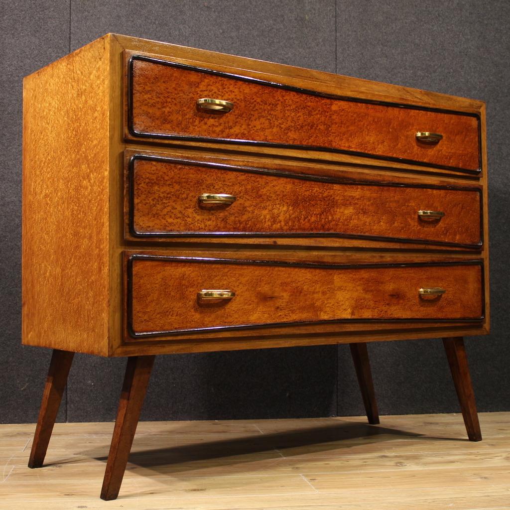 20. Jahrhundert Holz Italienisches modernes Design Kommode, 1970 im Angebot 7