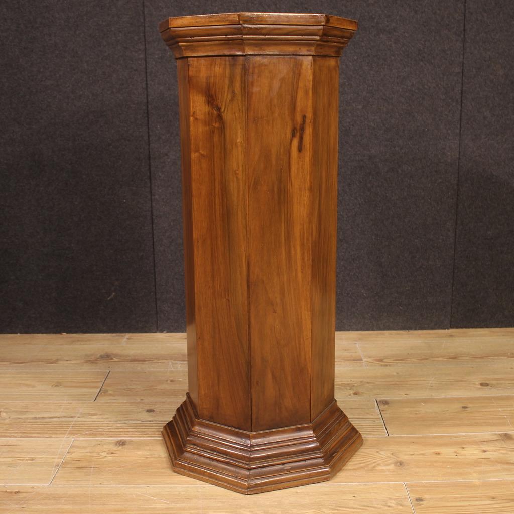 20th Century Wood Italian Octagonal Column Side Table, 1970 For Sale 7