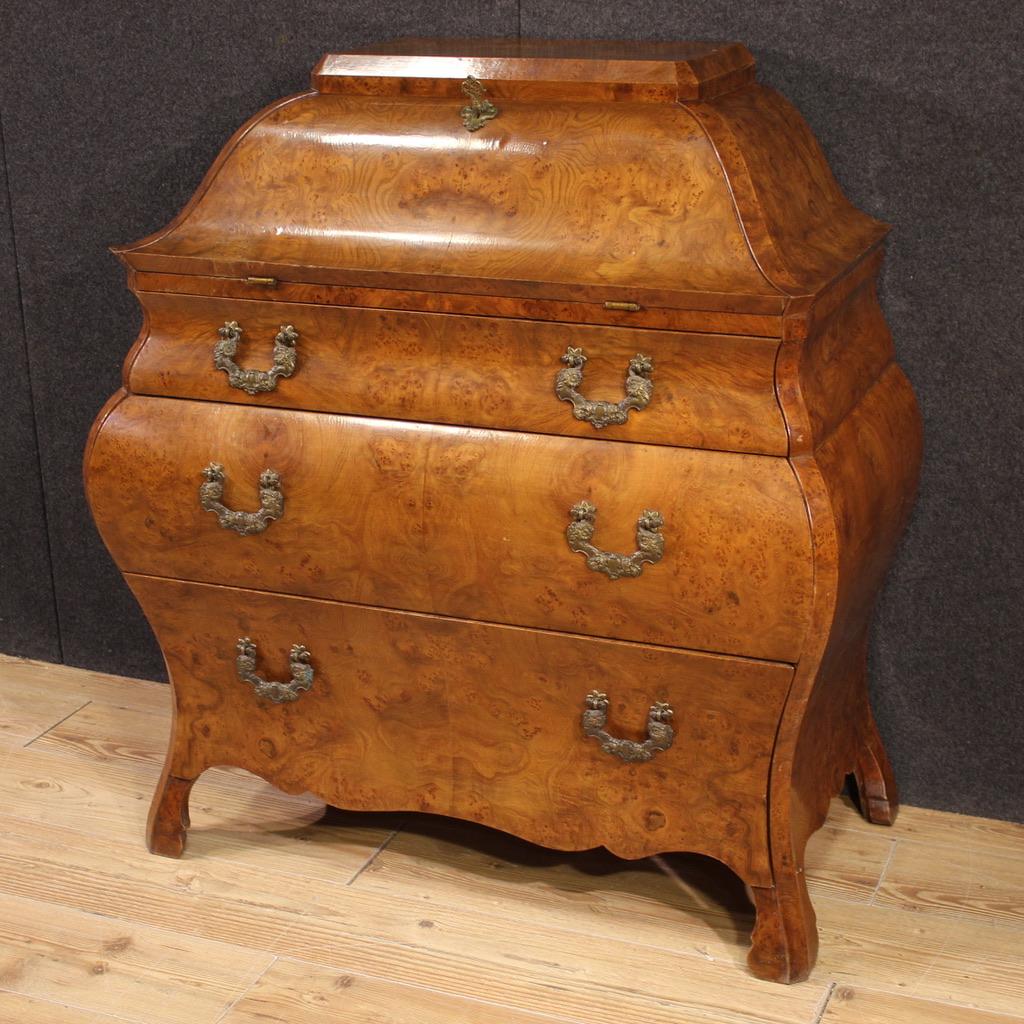 Scrivania in legno lombardo del XX secolo in stile Luigi XV, 1970 in vendita 5
