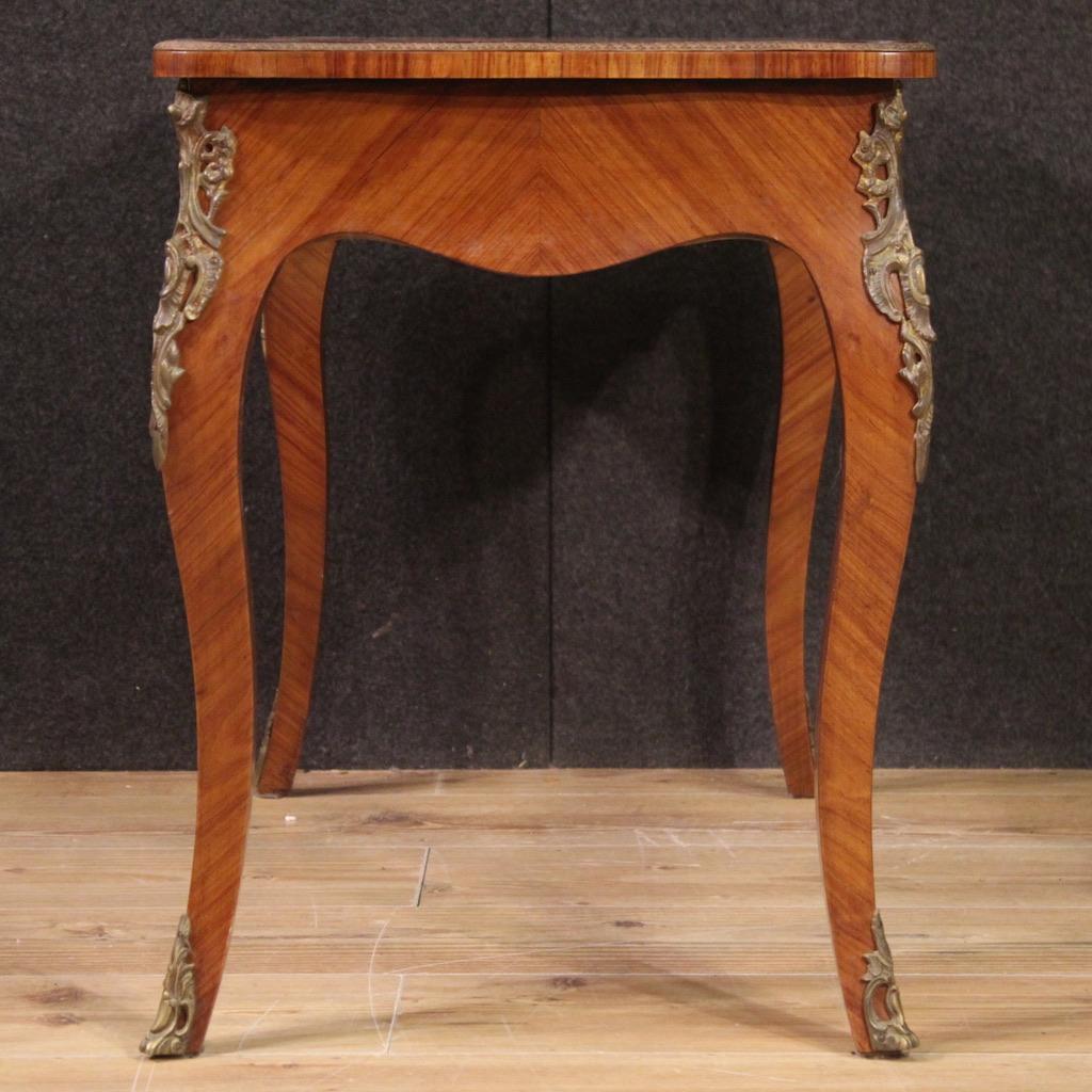 table basse en bois du 20e siècle de style Louis XV, 1960 Bon état - En vente à Vicoforte, Piedmont
