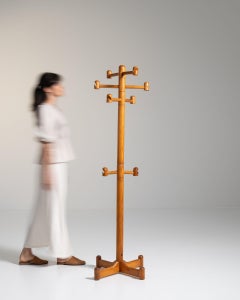 Appendiabiti danese in pino del XX secolo, in stile Mid-Century