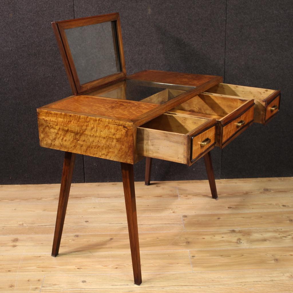 Late 20th Century 20th Century Wood Modern Italian Design Dressing Table Console with Mirror, 1970 en vente