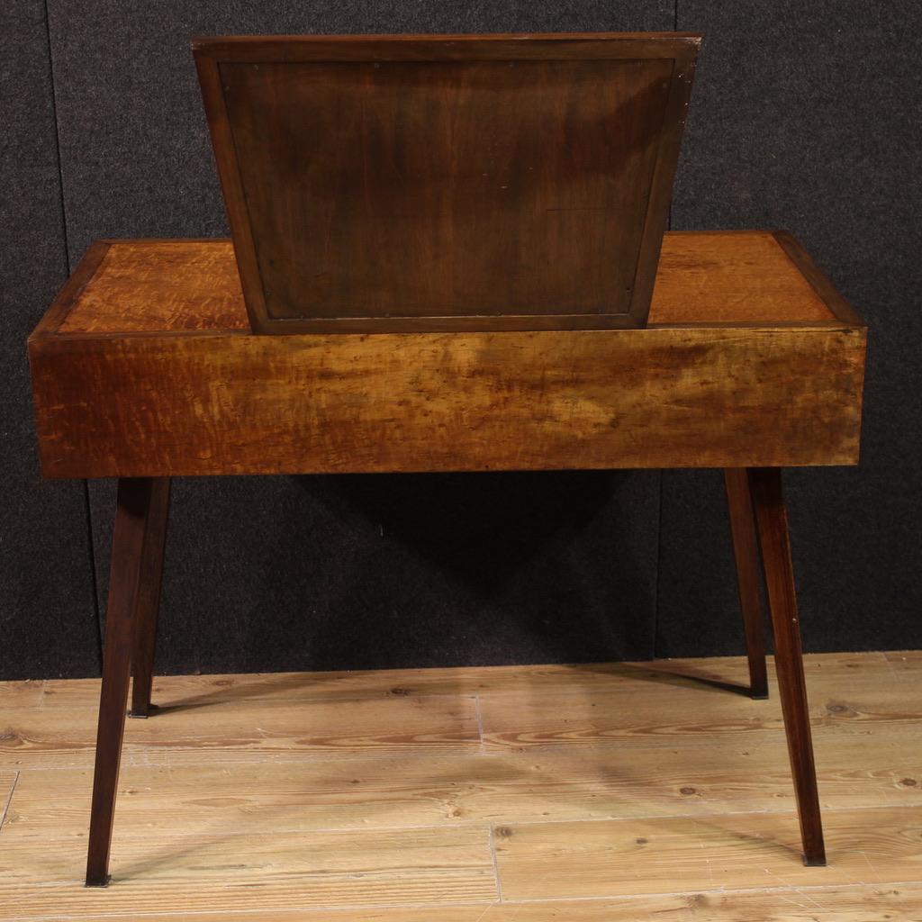 20th Century Wood Modern Italian Design Dressing Table Console with Mirror, 1970 en vente 2