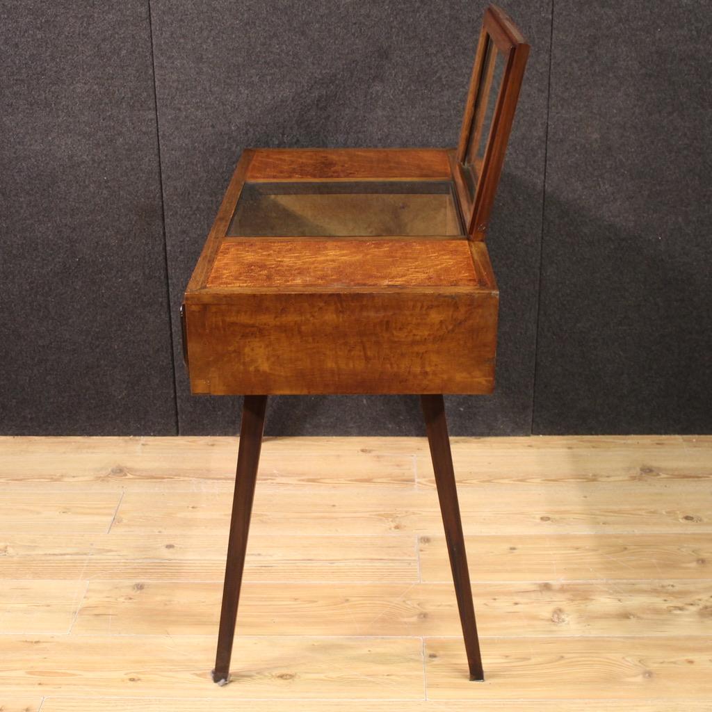 20th Century Wood Modern Italian Design Dressing Table Console with Mirror, 1970 en vente 3