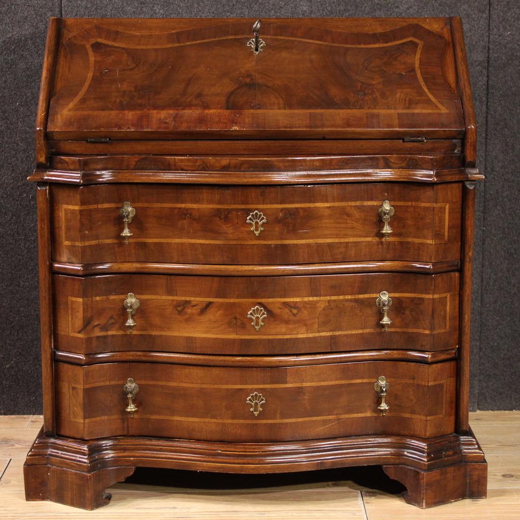 Italian 20th Century Wood Venetian Small Bureau Desk, 1950 in vendita