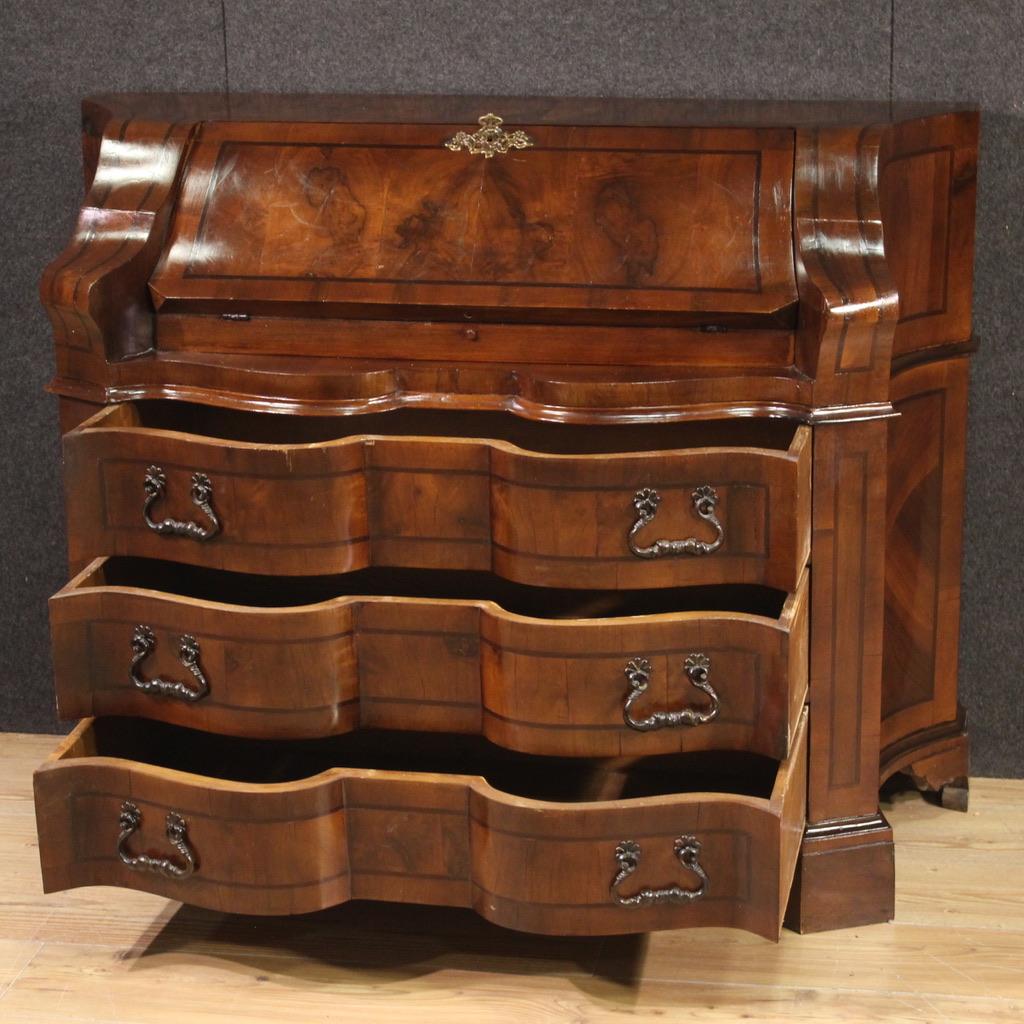 20th Century Wood Venetian Style Bureau Desk, 1960 in vendita 3
