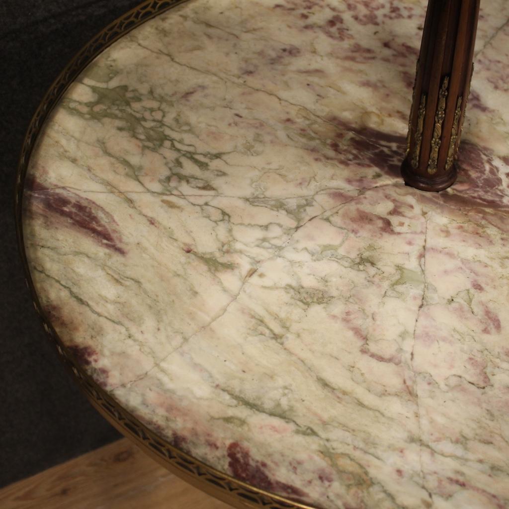 table d'appoint française ronde en bois et marbre, 20e siècle Guéridon, 1920 en vente 4