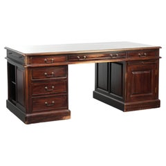 20th century wooden desk / partner desk in English style