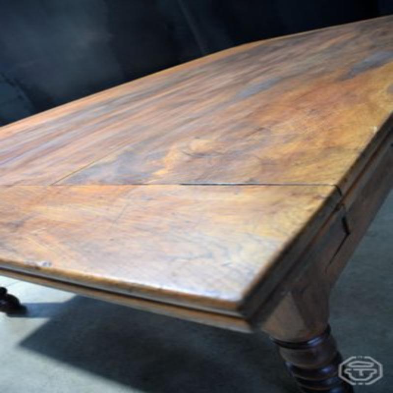 20th Century Wooden Passementier Table with Drawer, France, Lyon, 1880s For Sale 1
