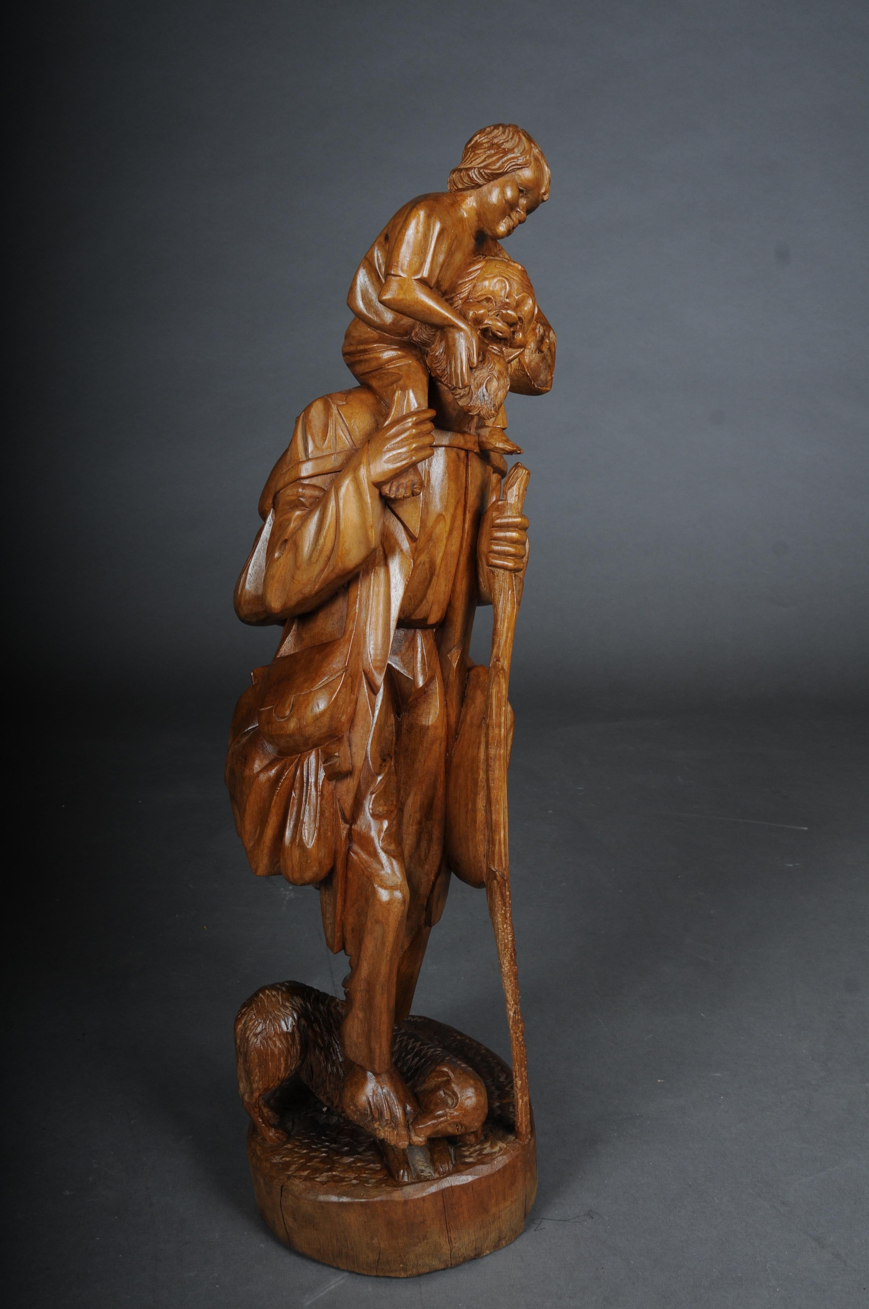 20th Century wooden sculpture Ranger with child Lime wood, South German For Sale 5