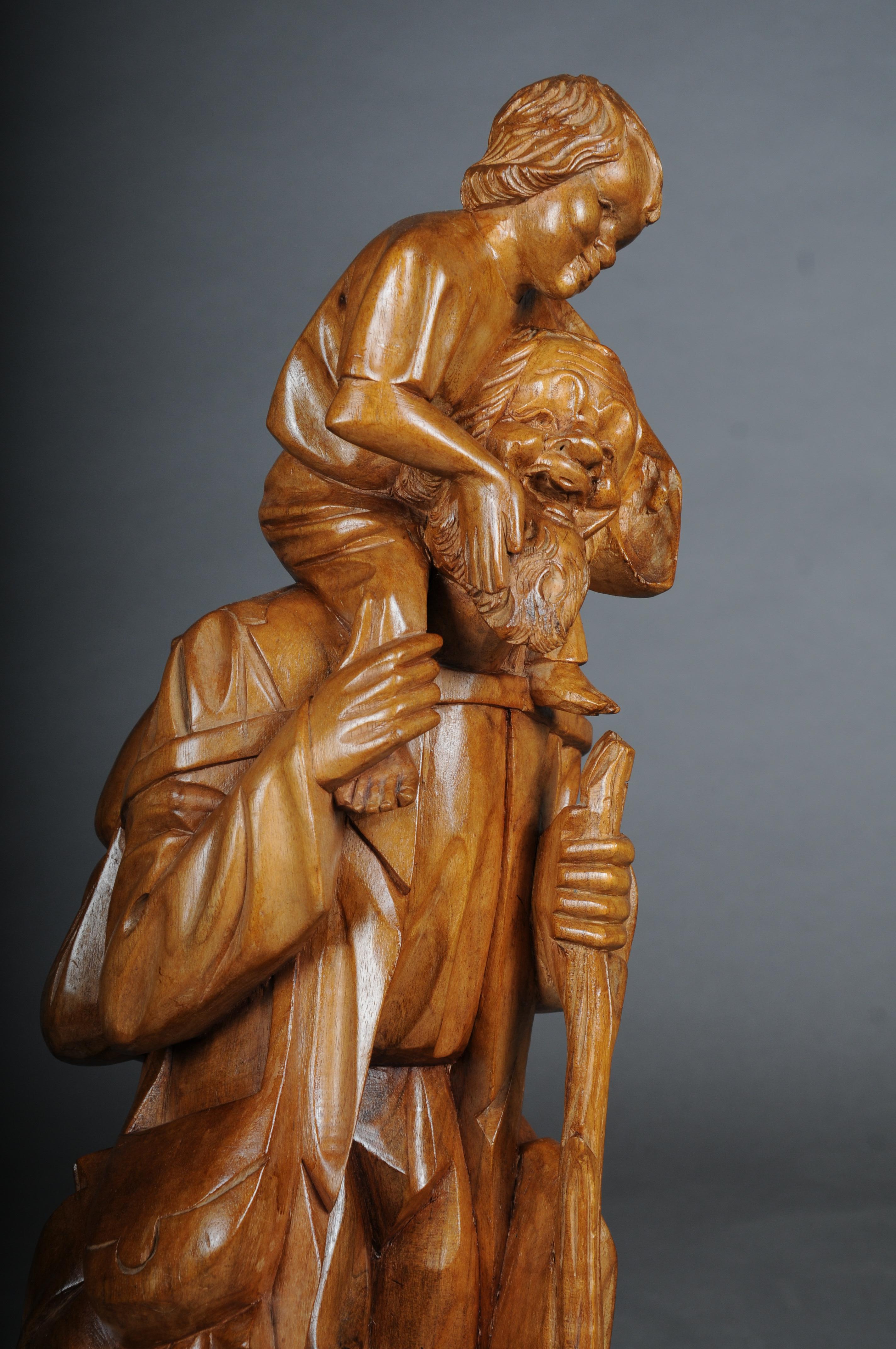 20th Century wooden sculpture Ranger with child Lime wood, South German For Sale 6