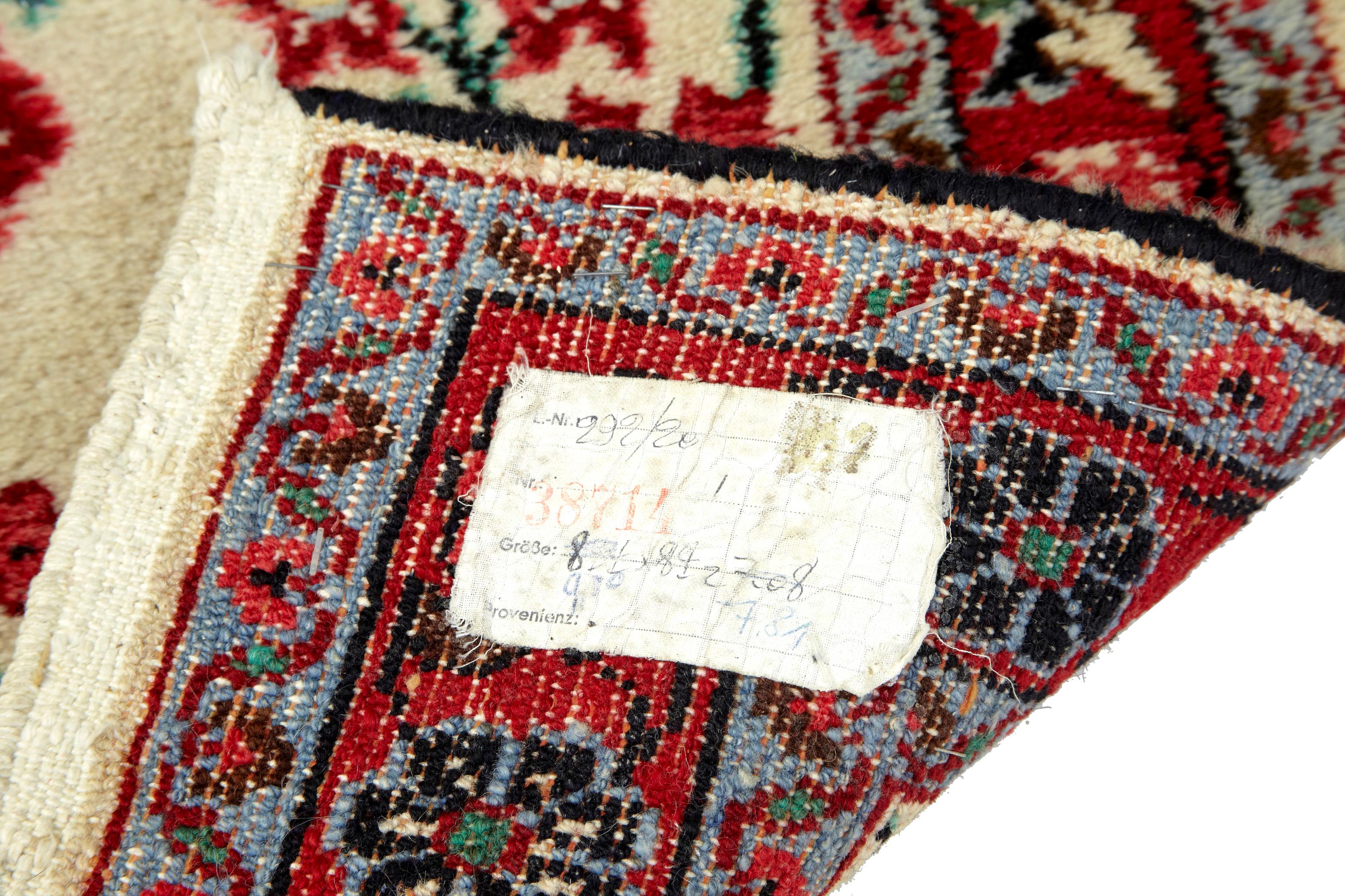 20th century woven 31 foot long carpet runner In Good Condition For Sale In Debenham, Suffolk