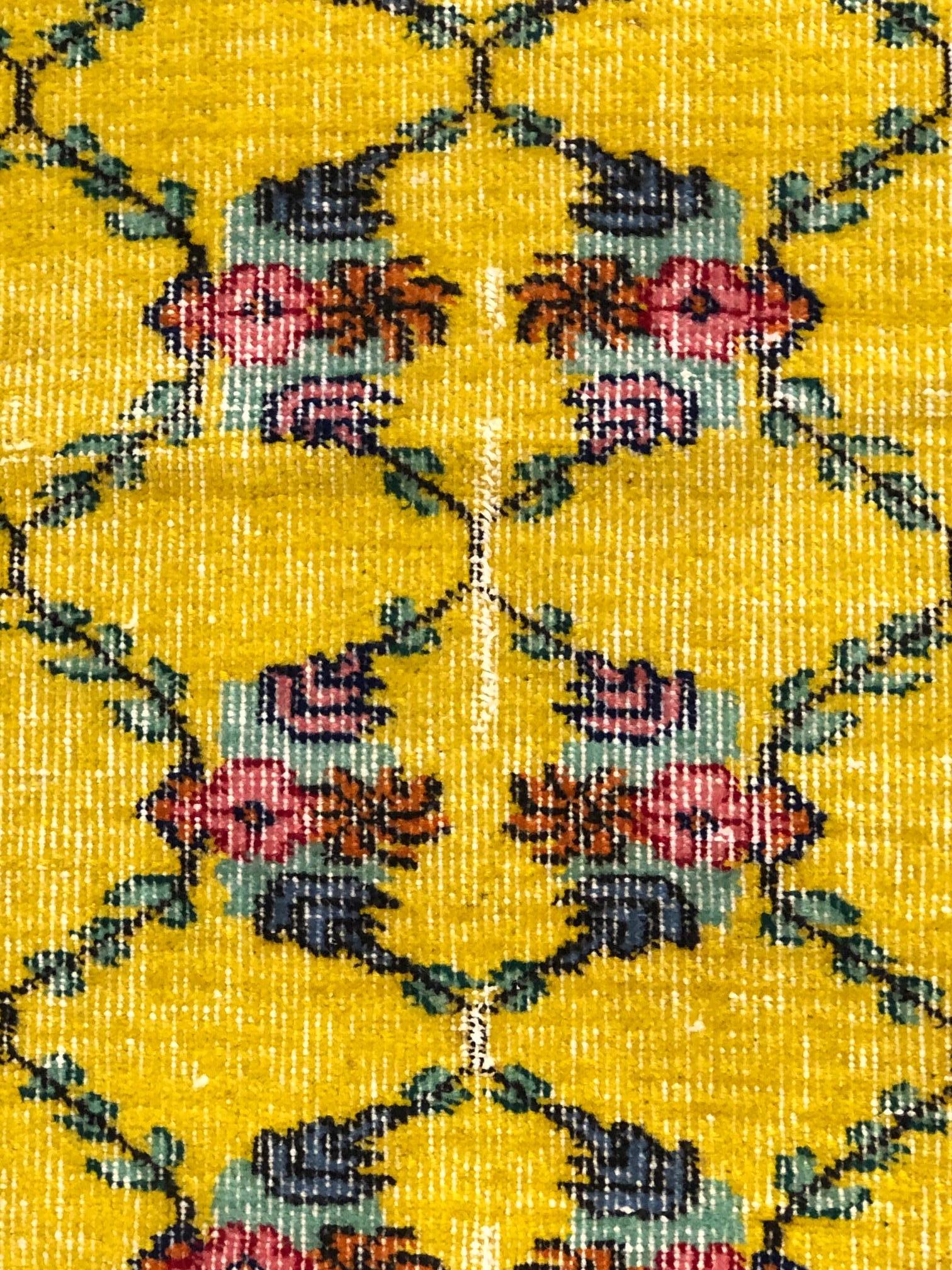20th Century Yellow Floreal Turkish Art Deco Rug Designed by Zeki Muren, ca 1950 For Sale 1