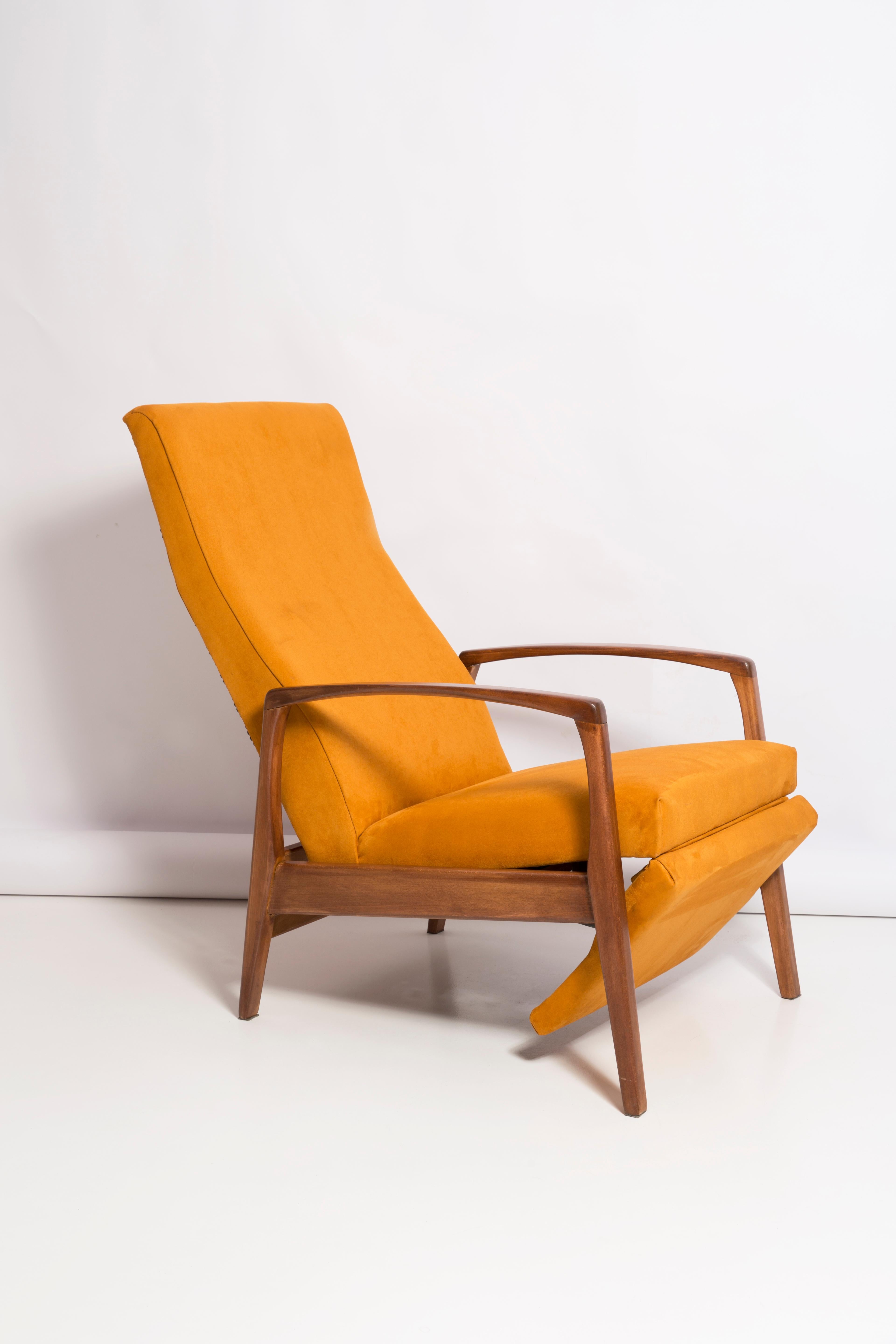 Mid-Century Modern 20th Century Yellow Fold-Out Armchair, Europe, 1960s For Sale