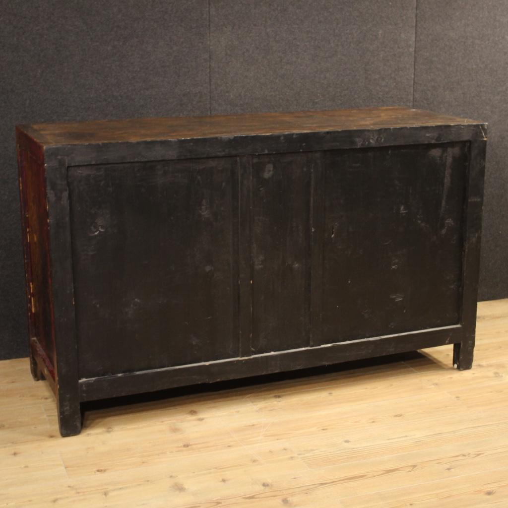 20th Century Yellow Lacquered Exotic Wood Chinese Sideboard, 1960 7
