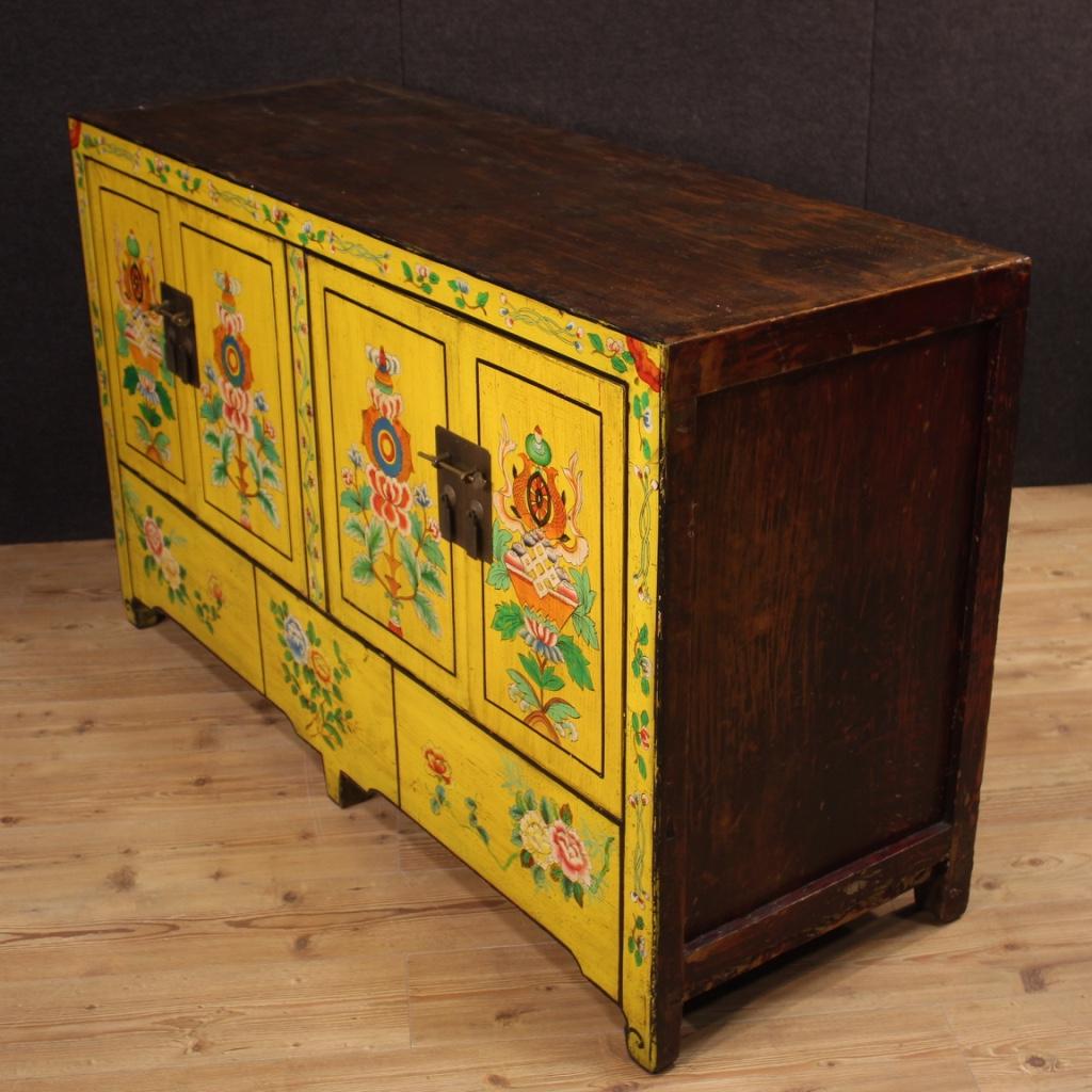 20th Century Yellow Lacquered Exotic Wood Chinese Sideboard, 1960 8