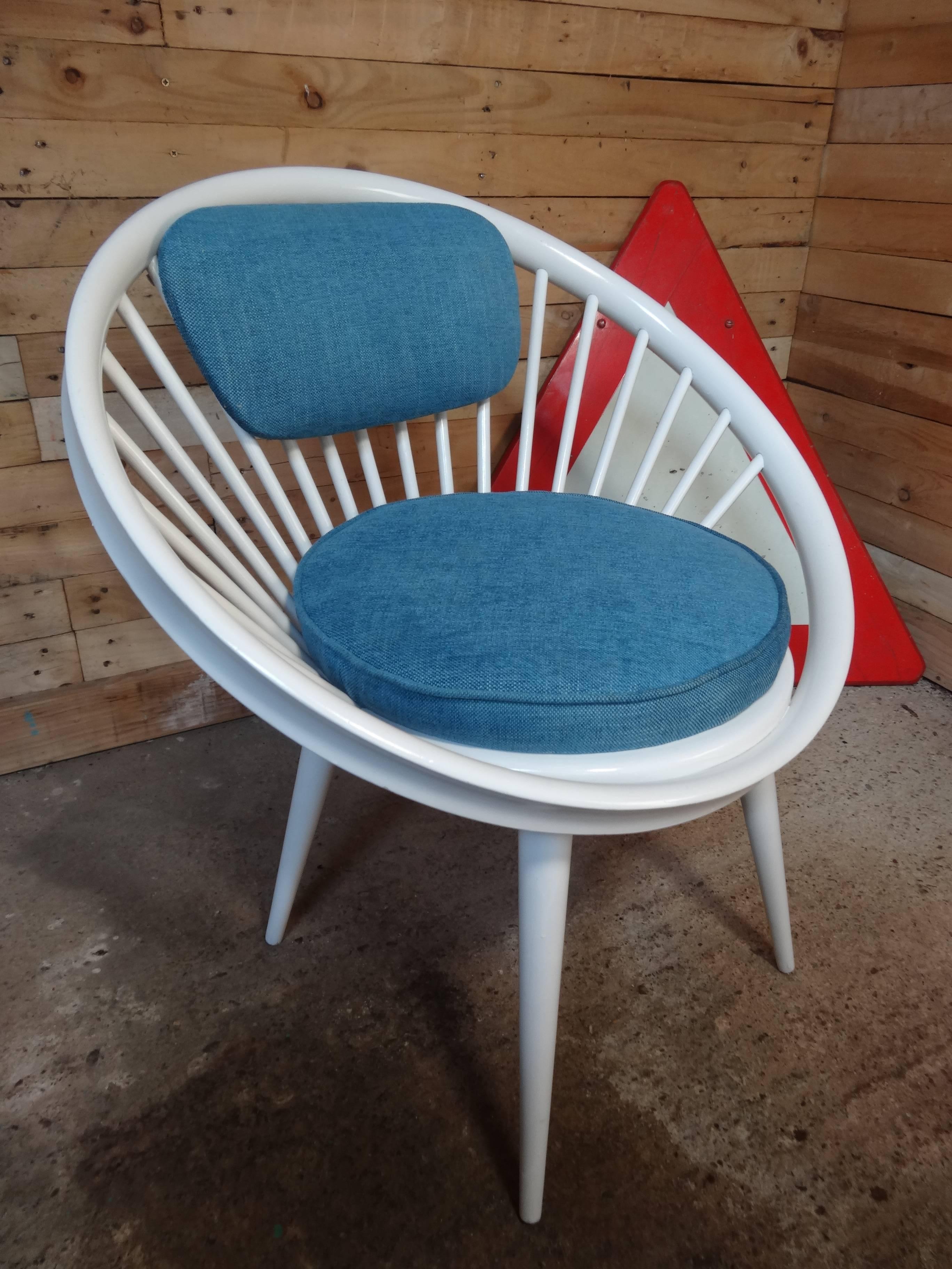 20. Jahrhundert Yngve Ekström Entworfen für Swedese Retro 1960s Circle Chairs im Angebot 3