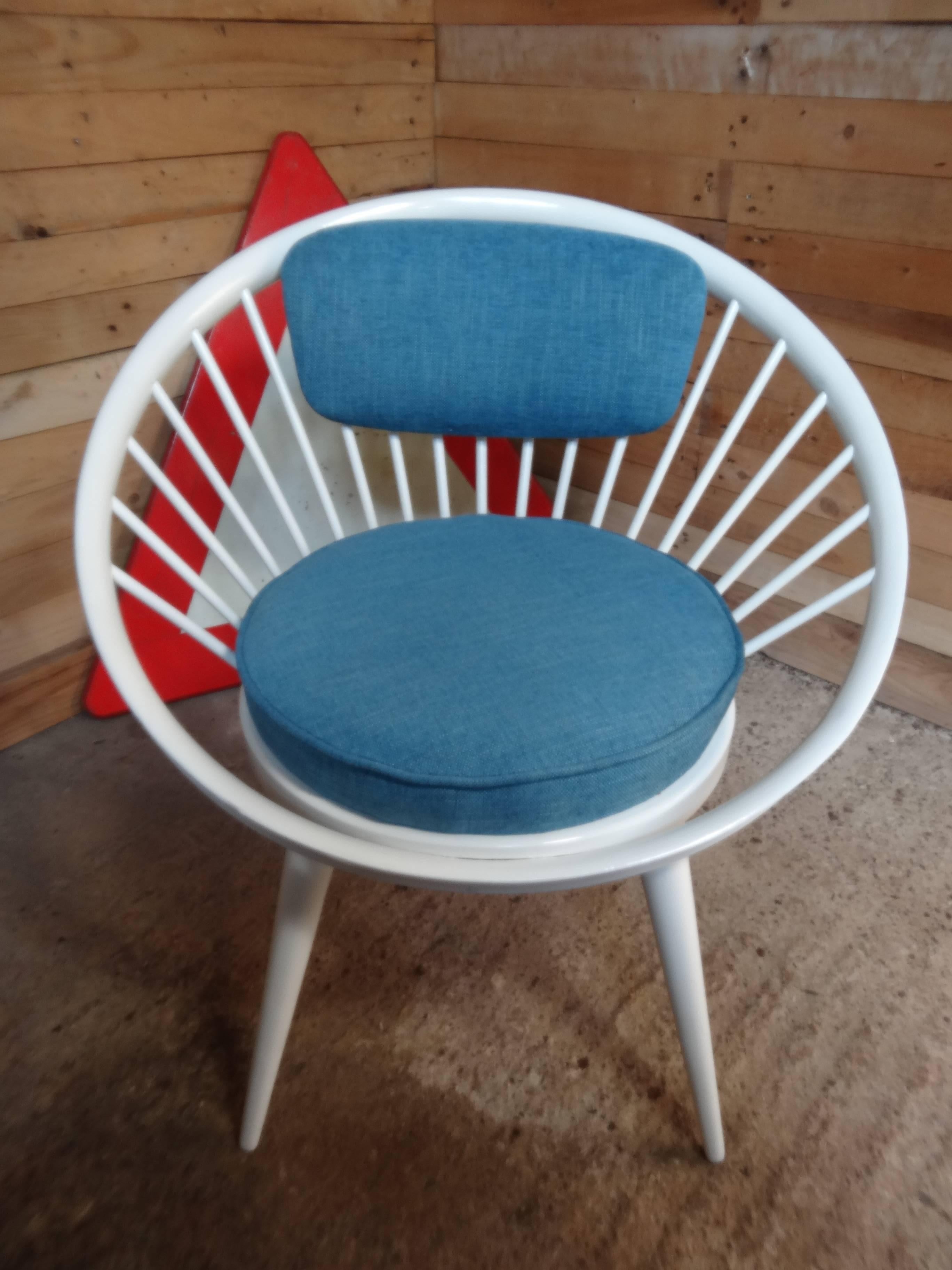 20. Jahrhundert Yngve Ekström Entworfen für Swedese Retro 1960s Circle Chairs im Angebot 2