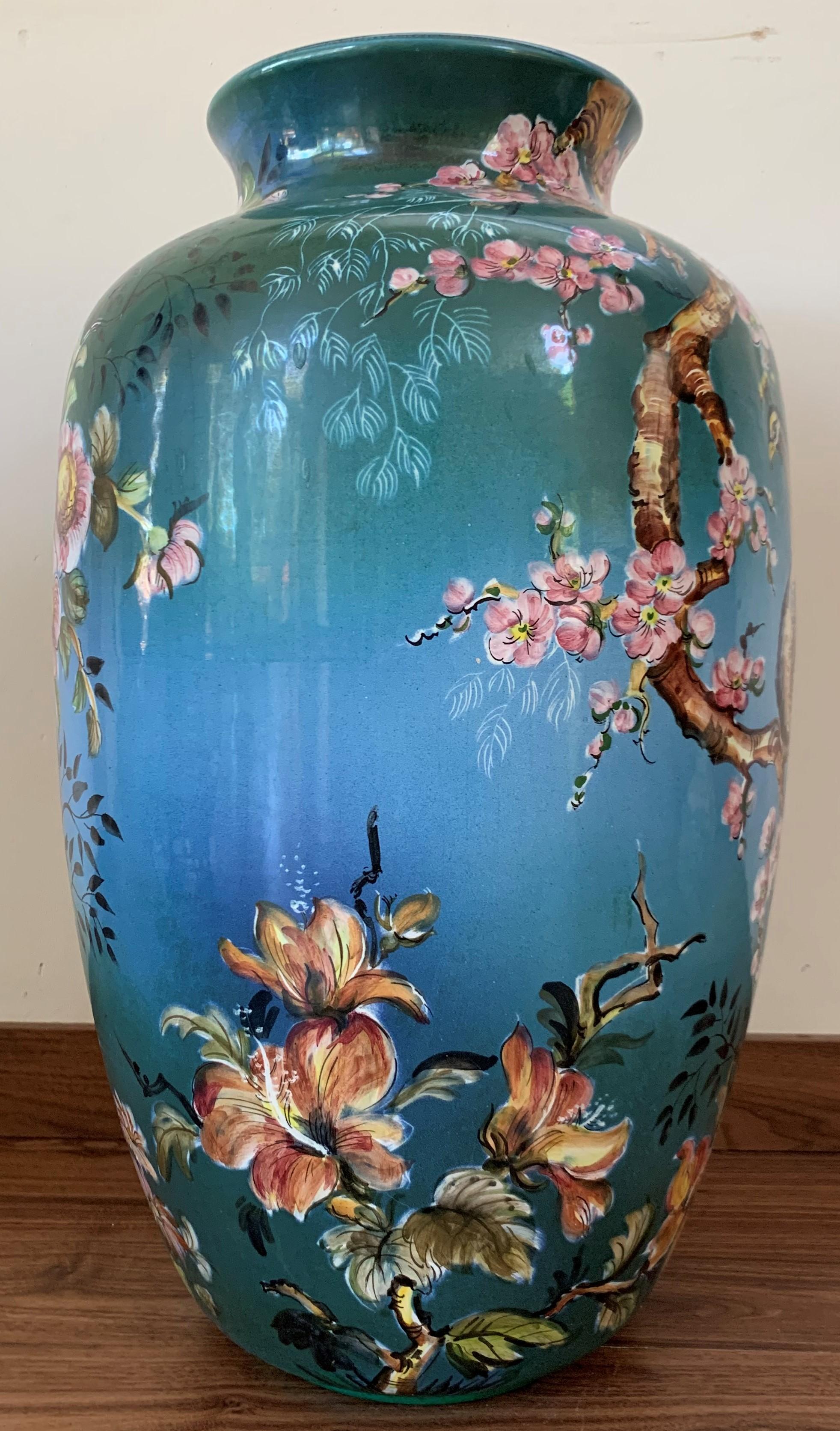 20. Bunte deutsche Baluster-Pfau-Vase von Ulmer Keramik (Moderne der Mitte des Jahrhunderts) im Angebot