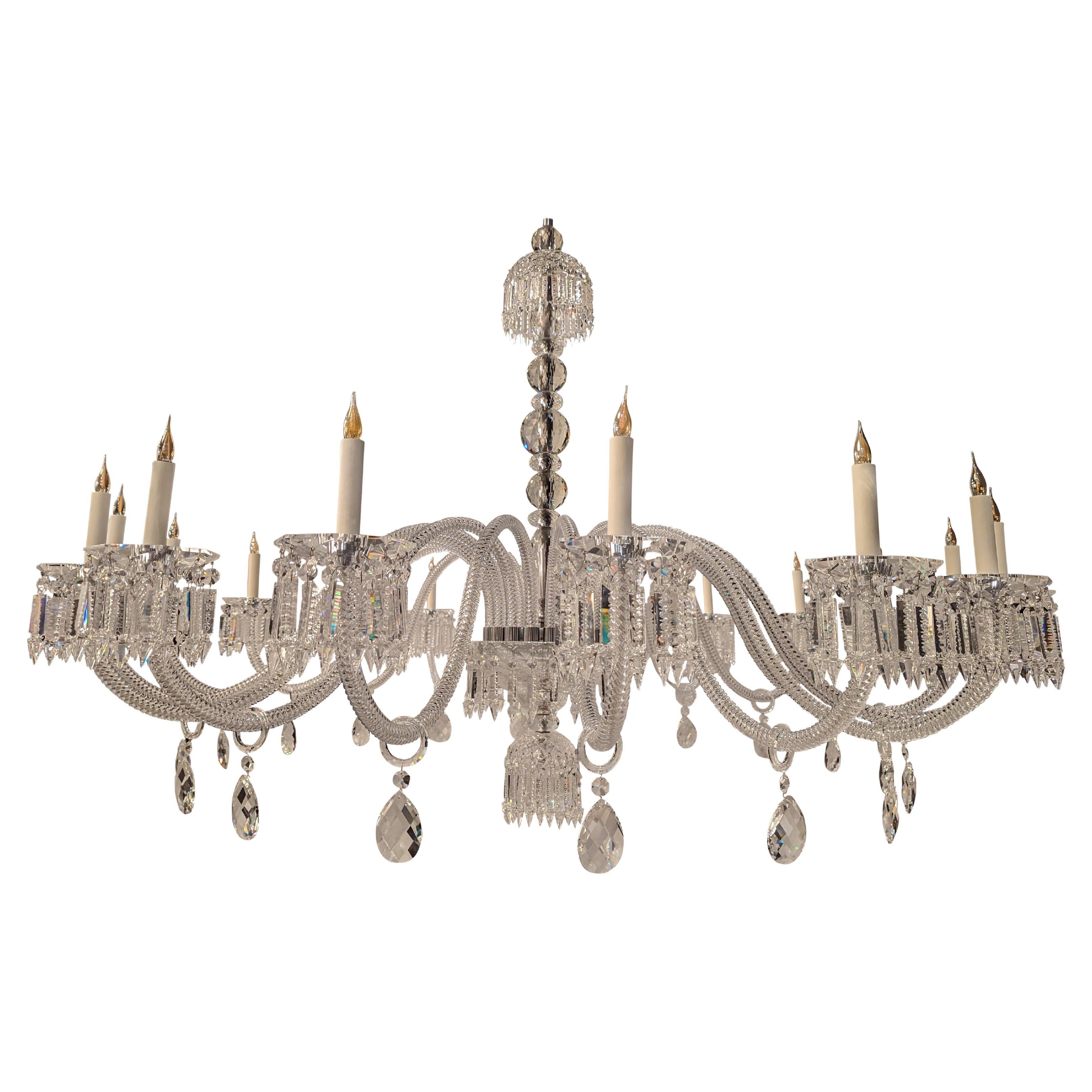 20th Crystal Chandelier of 18 lights with twisted arms Inspired of Baccarat For Sale