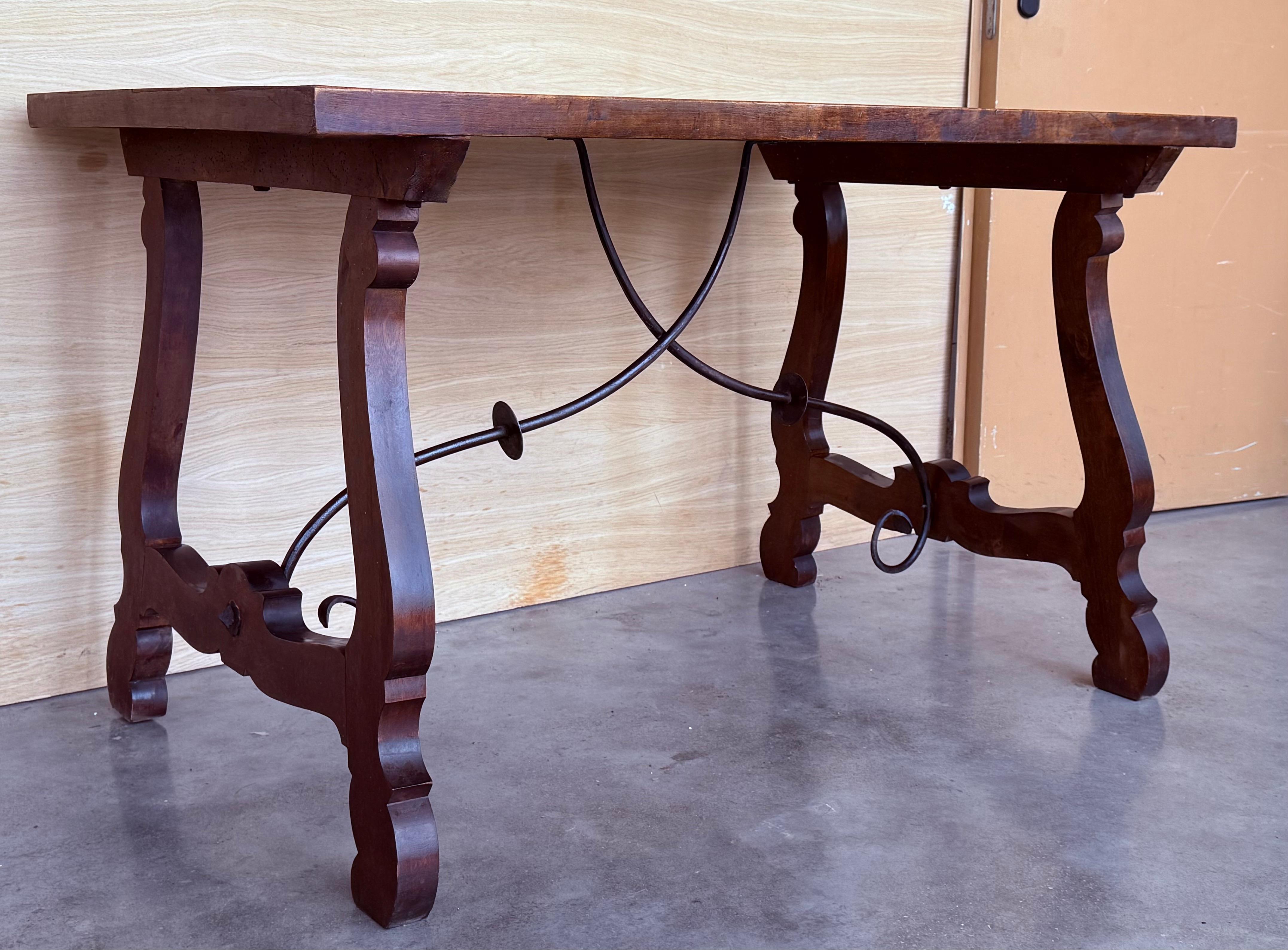 Espagnol 20th Dining or Console Table of Walnut with Lyre Legs and Heavy Top, Spain en vente