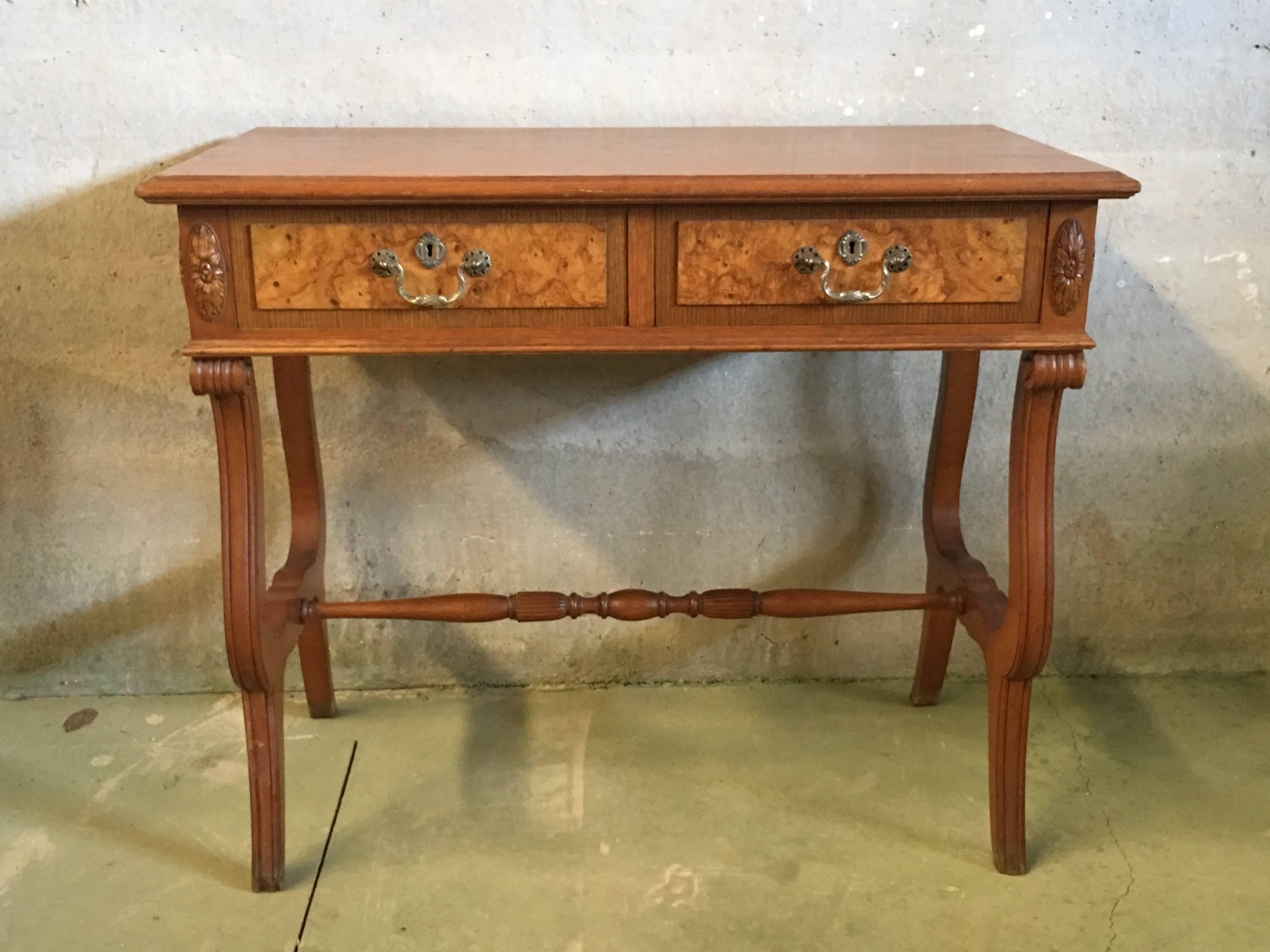 20th Century 20th English Georgian Oak Two Drawers Lowboy or Desk with Lyre Legs For Sale
