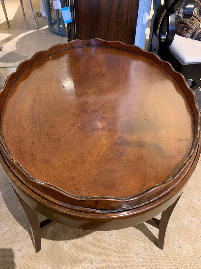 20th Century English Oval Tray Coffee Table with Scalloped Edge at
