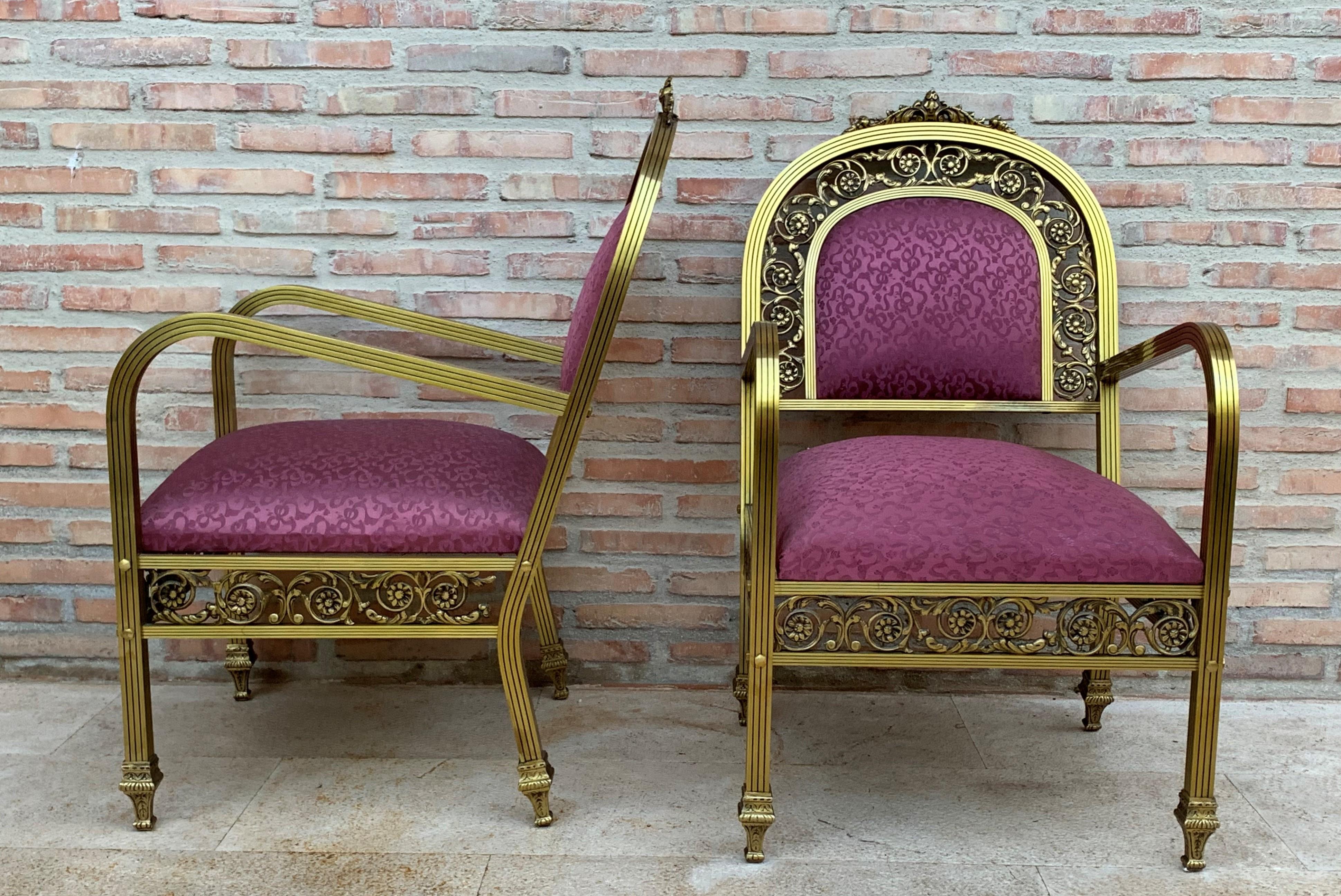 20th Century French Pair of Gold Brass and Bronze Armchairs with Red Upholstery For Sale 1